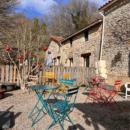 Le Plantier2 Dom wakacyjny Beaulieu-sur-Sonnette